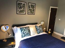 3. Stylish Private Double Room Near Manchester City Centre，位于曼彻斯特的酒店