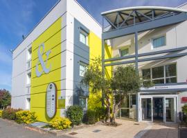 B&B HOTEL Douai Parc Des Expos Cuincy，位于昆西的酒店