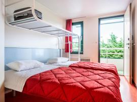 Première Classe Lille Sud Henin Beaumont，位于努瓦耶勒戈多的酒店