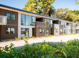 Waikanae Beach Ocean View Apartments