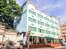 OYO 410 Diamond Boutique Hostel，位于曼谷的酒店