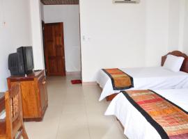 OYO 1002 Champa LangCo Hotel，位于朗姑村的酒店
