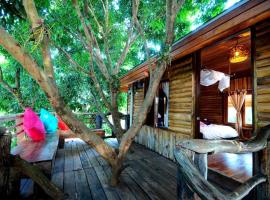 The​ Richy​ Field​ Valley​ Resort，位于Ratchaburi的酒店