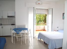 Residenza Abbo，位于迪亚诺马里纳的公寓式酒店
