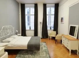 FilinHome Zmaj Jovina Suite