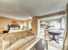 Condo 903 at North Creek Resort，位于蓝山的酒店