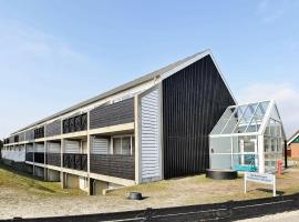 4 person holiday home in Fan&oslash;-By Traum，位于凡岛的海滩酒店