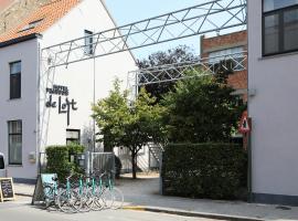 德阁楼酒店，位于弗尔内的酒店