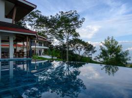 Lapazul Boutique Hotel，位于Savegre的酒店