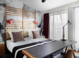 阿斯托利亚塞瓦斯托波尔123酒店，位于巴黎的浪漫度假酒店