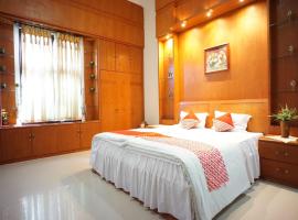 OYO 2155 Gm Inn Syari'ah，位于Bireun的酒店