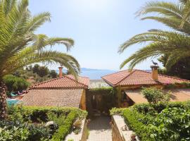 Absolute vacation luxury Villa Stratos near sea majestic view，位于阿克雷迪斯的公寓