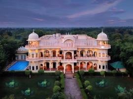 Ranthambhore Heritage Haveli，位于萨瓦伊马多普尔的Spa酒店