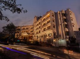 Polo Towers, Shillong，位于西隆的酒店