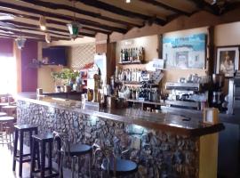 El Tinao，位于Yegen的酒店