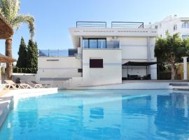 DREAM VILLA IN ALBIR BLUELINE，位于拉尔法斯德尔皮的酒店