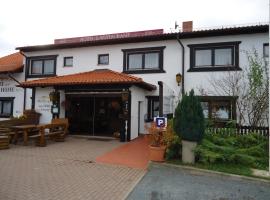 Hotel auf der Hohe，位于巴伦施泰特的酒店