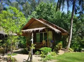 Hapla beach cottage