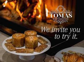 Bujtina Tomas & Restaurant，位于Boboshticë的酒店