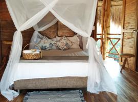 Paraíso Natural Ecohotel，位于圣贝尔纳多德尔比恩托的酒店