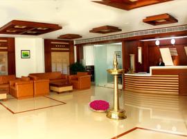 HOTEL EMERALD REGENCY，位于戈德亚姆的酒店