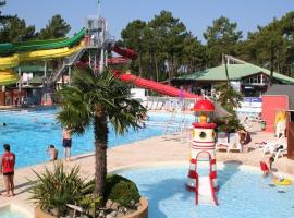 Camping la Bonne Anse la Palmyre，位于莱马特的酒店