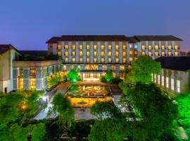 黄山和暻·泽梅轩精品酒店，位于黄山市的酒店