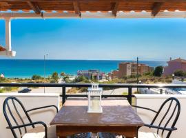 Villa Golden Nest，位于利迈纳里亚的带停车场的酒店