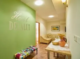 Hostel Delalut