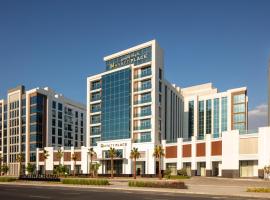 Hyatt Place Dubai Jumeirah Residences，位于迪拜拉希德海翼（Seawings水上飞机运营公司）港附近的酒店