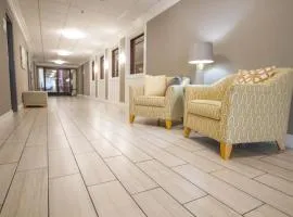 Holiday Inn Bloomington Airport South-Mall Area by IHG