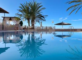 Ramada Resort by Wyndham Puerto de Mazarron，位于马萨龙港的酒店