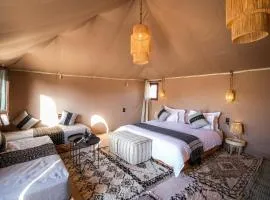 Aiour Luxury Camp