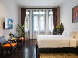 Centraltique Downtown - Bespoke Colonial House Near Hoan Kiem Lake