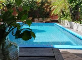 改革酒店，位于梅里达的酒店