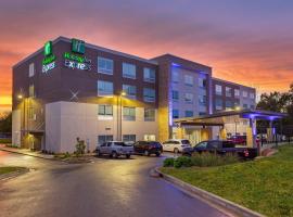 Holiday Inn Express Williamsburg, an IHG Hotel，位于威廉斯堡Cumberland Falls State Park附近的酒店