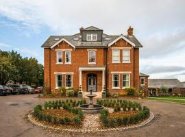 The Lodge Duxford，位于达克斯福德的酒店