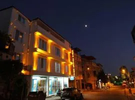 Asmir Suites Hotel