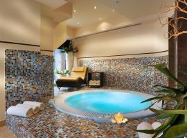 莱奥帕尔迪酒店，位于维罗纳的带按摩浴缸的酒店