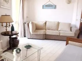 One bedroom apartement with sea view balcony and wifi at Armacao de Pera 1 km away from the beach