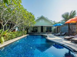 Kata Tranquil Villa - SHA Plus，位于卡伦海滩的酒店