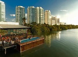 Mayan Monkey Hotel & Hostel Cancun，位于坎昆的酒店