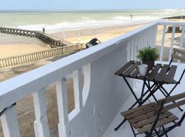 Appartement front mer proche omaha & utah beach - 1，位于格朗德康迈西的酒店