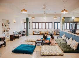 Horn Ok Please Hostel Jaipur，位于斋浦尔的酒店