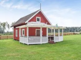 Cozy Home In Vimmerby With Kitchen