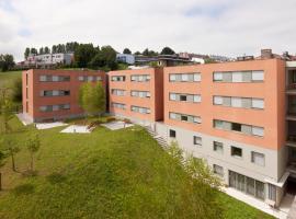 Residencia Universitaria Resa Manuel Agud Querol，位于圣塞瓦斯蒂安的酒店