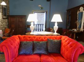 609 Galician Palace with beautiful gardens，位于Moraña的酒店