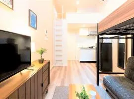 TRIP POD TOJIN-MACHI A