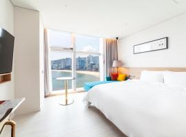 Ocean 2 Heaven Hotel，位于釜山Suyeong-Gu的酒店