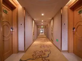 维也纳国际酒店 (深圳福永会展中心店)